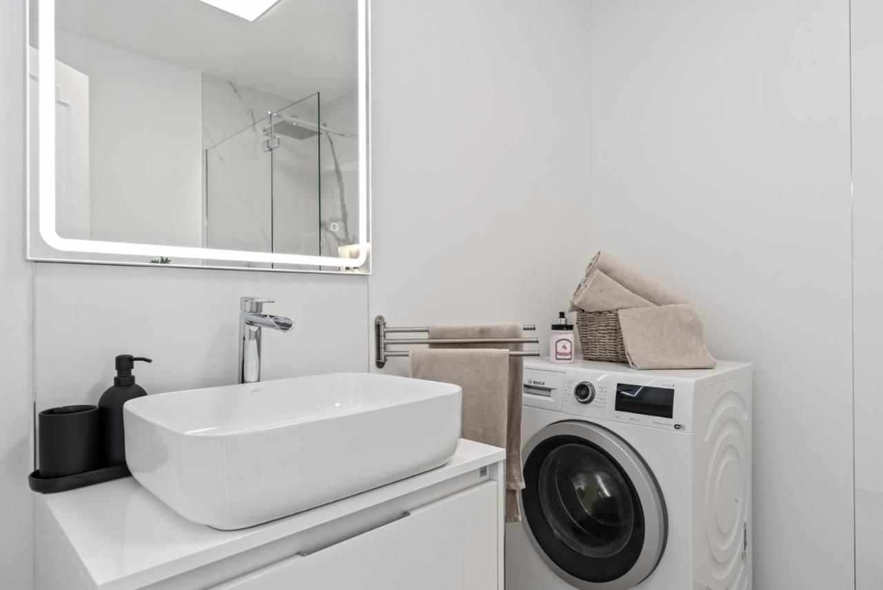 Oceanfront Mijas Apartment Ngoại thất bức ảnh