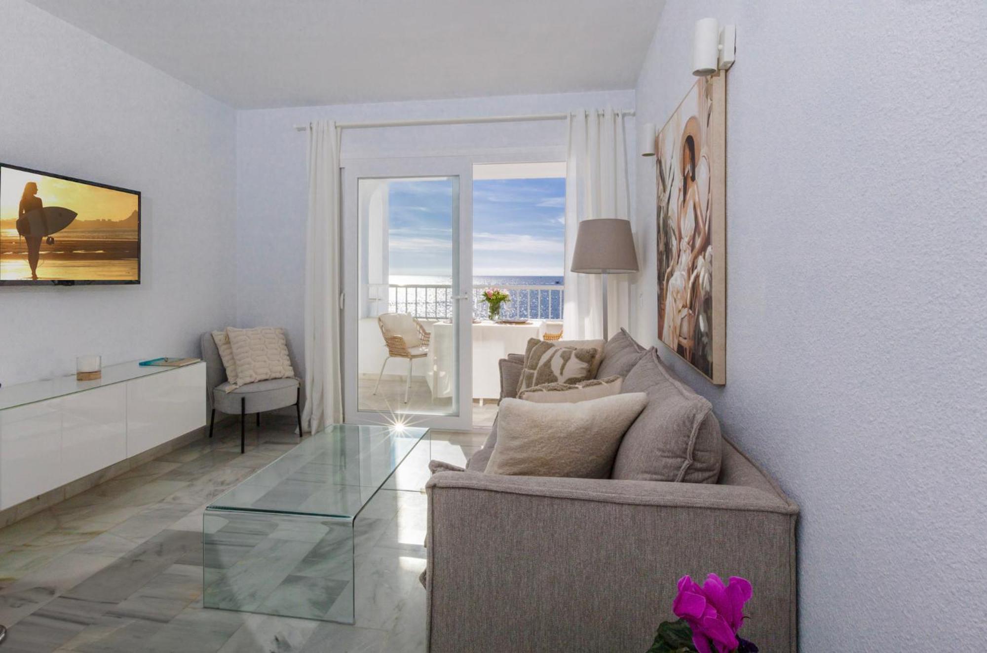 Oceanfront Mijas Apartment Ngoại thất bức ảnh