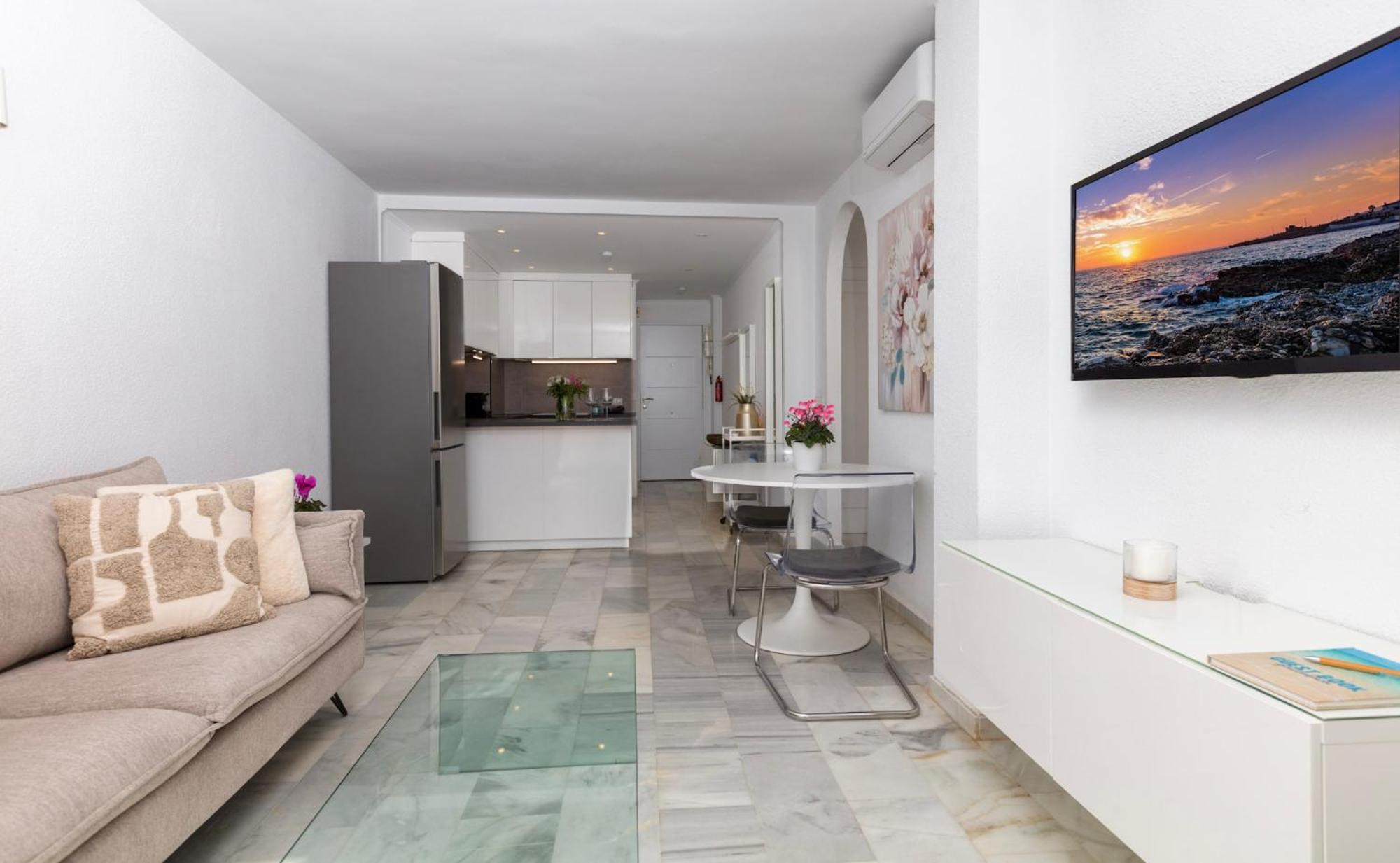 Oceanfront Mijas Apartment Ngoại thất bức ảnh